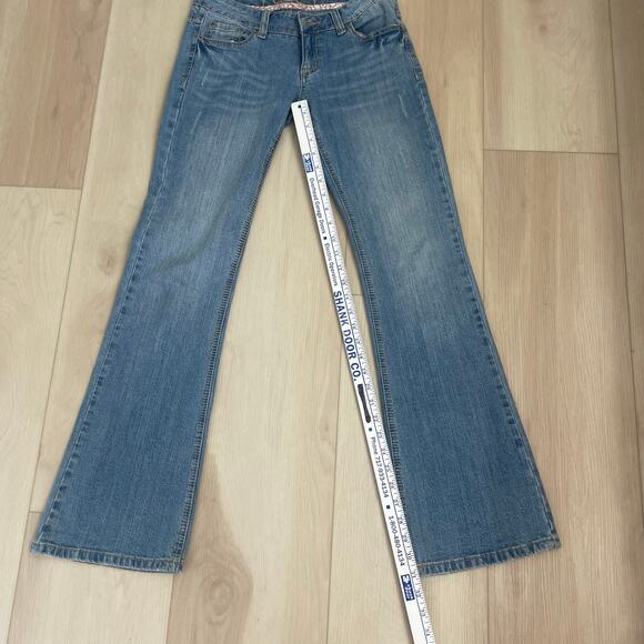 Rue 21 Y2K Denim Jeans 3/4 Medium Wash Bootcut Embroidered Design - Picture 7 of 12